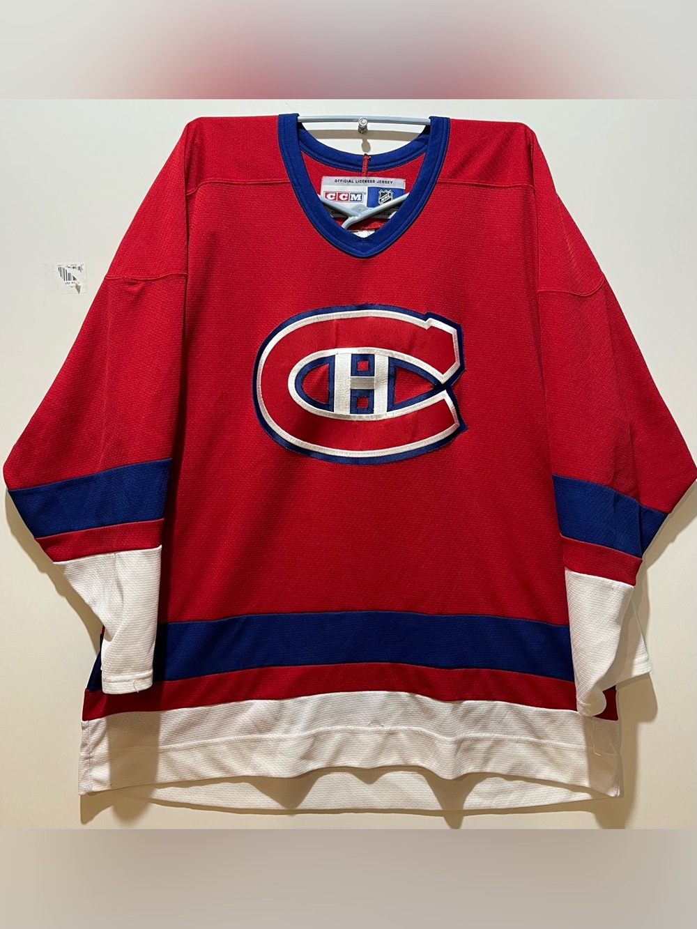 CCM Montreal Canadian Hockey men’s  jersey Sz XL